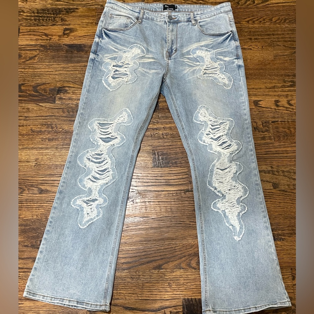 Distressed Light Blue Jeans
